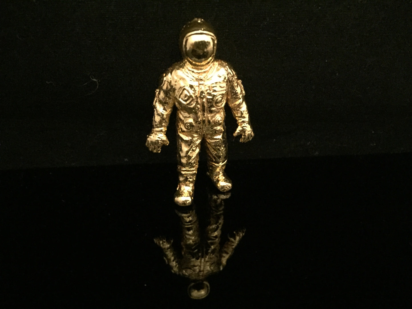 Spaceman Astronaut Statue