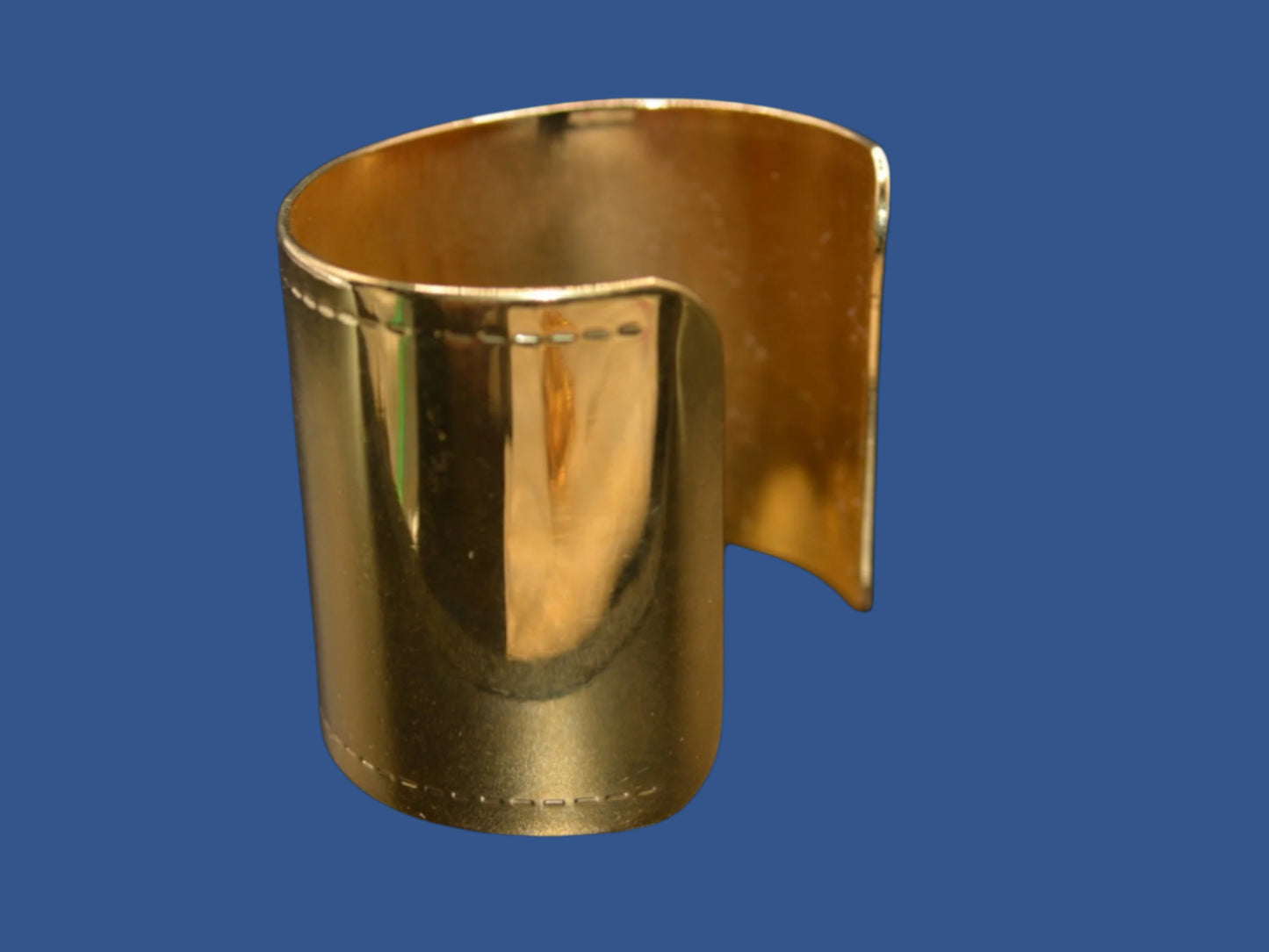 Amazonian Bracelet - Gold is the new leather