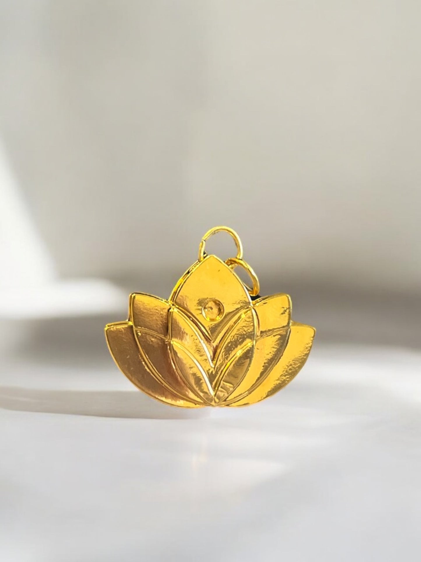 Lotus Pendant Flower of Gold
