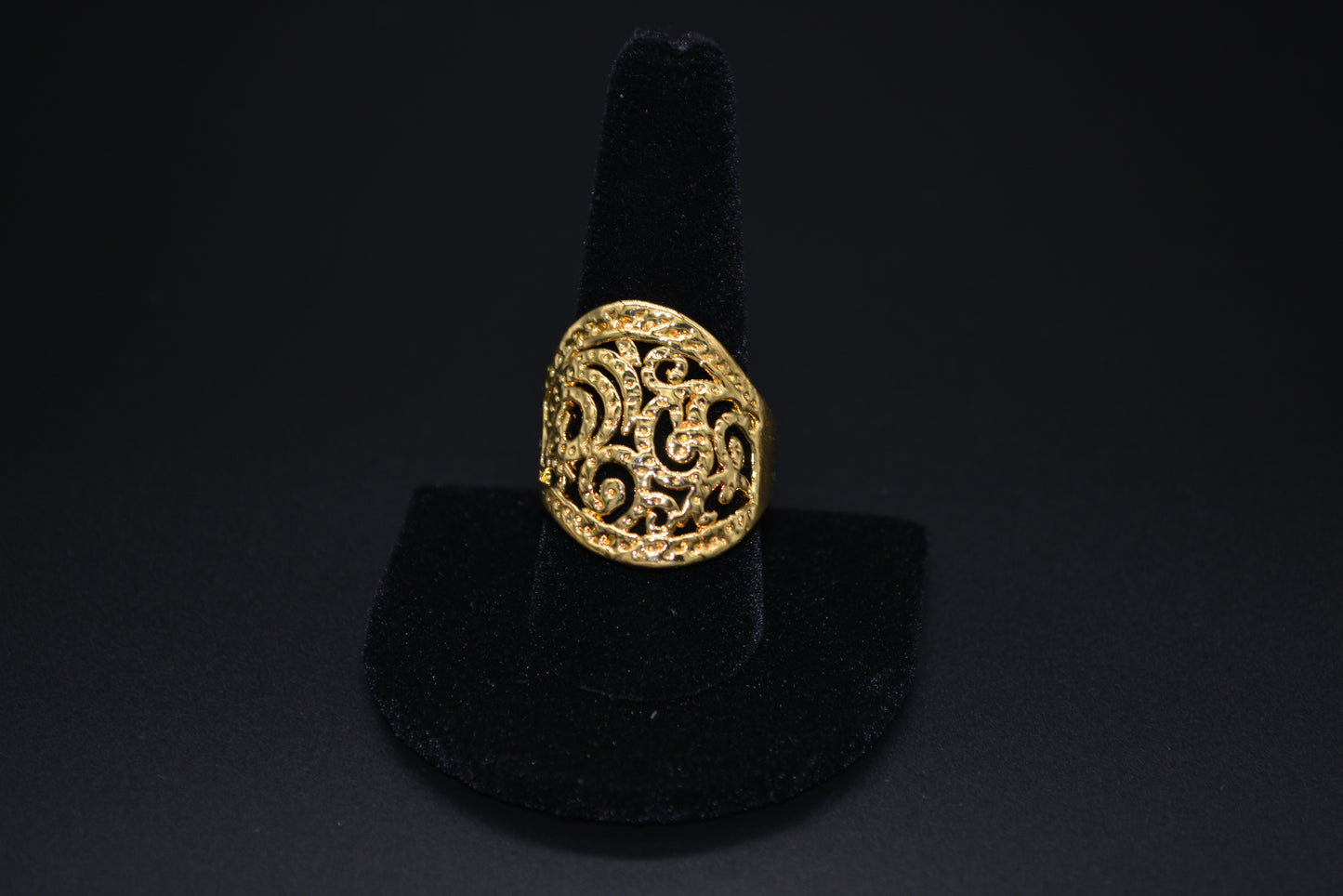Supra Realism Ring