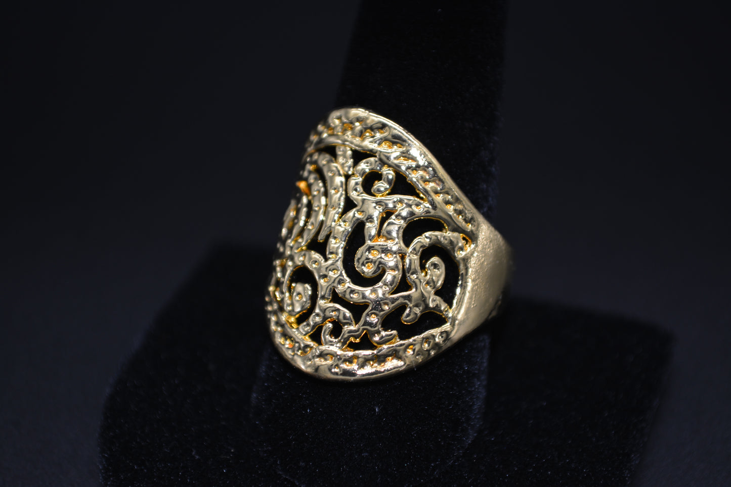 Supra Realism Ring