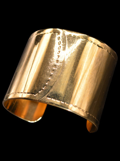 Amazonian Bracelet - Gold is the new leather